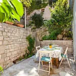 Dom wakacyjny House Tea, For 5, Sea View, 5m Away From The Sea Pucisca